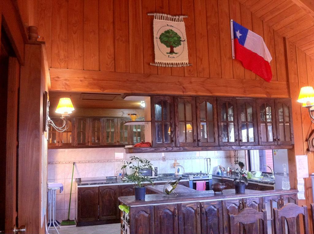 Hostal El Nogal Pucón Eksteriør bilde